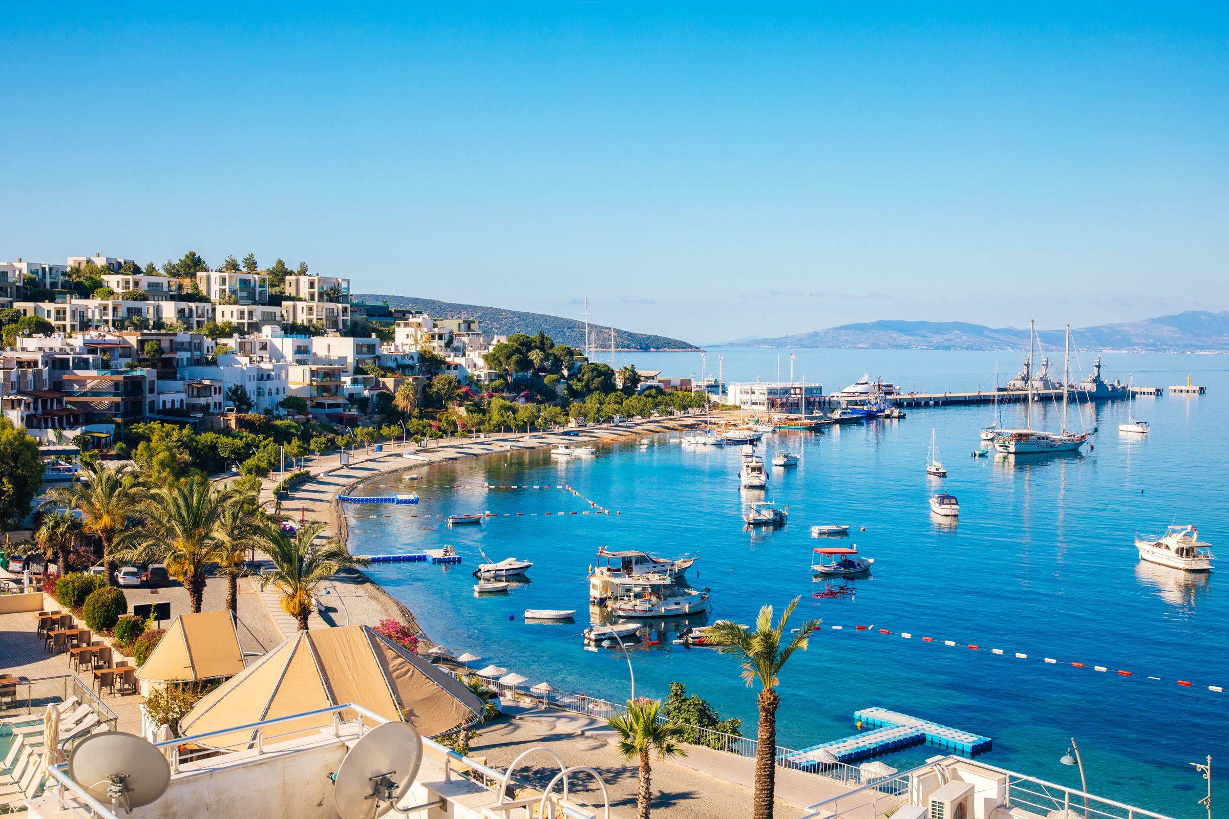 💸 ☀️ Book early for Bodrum, and this summer you too will be a "Bodrum resident"!😎⚡ 🌊🏖️
